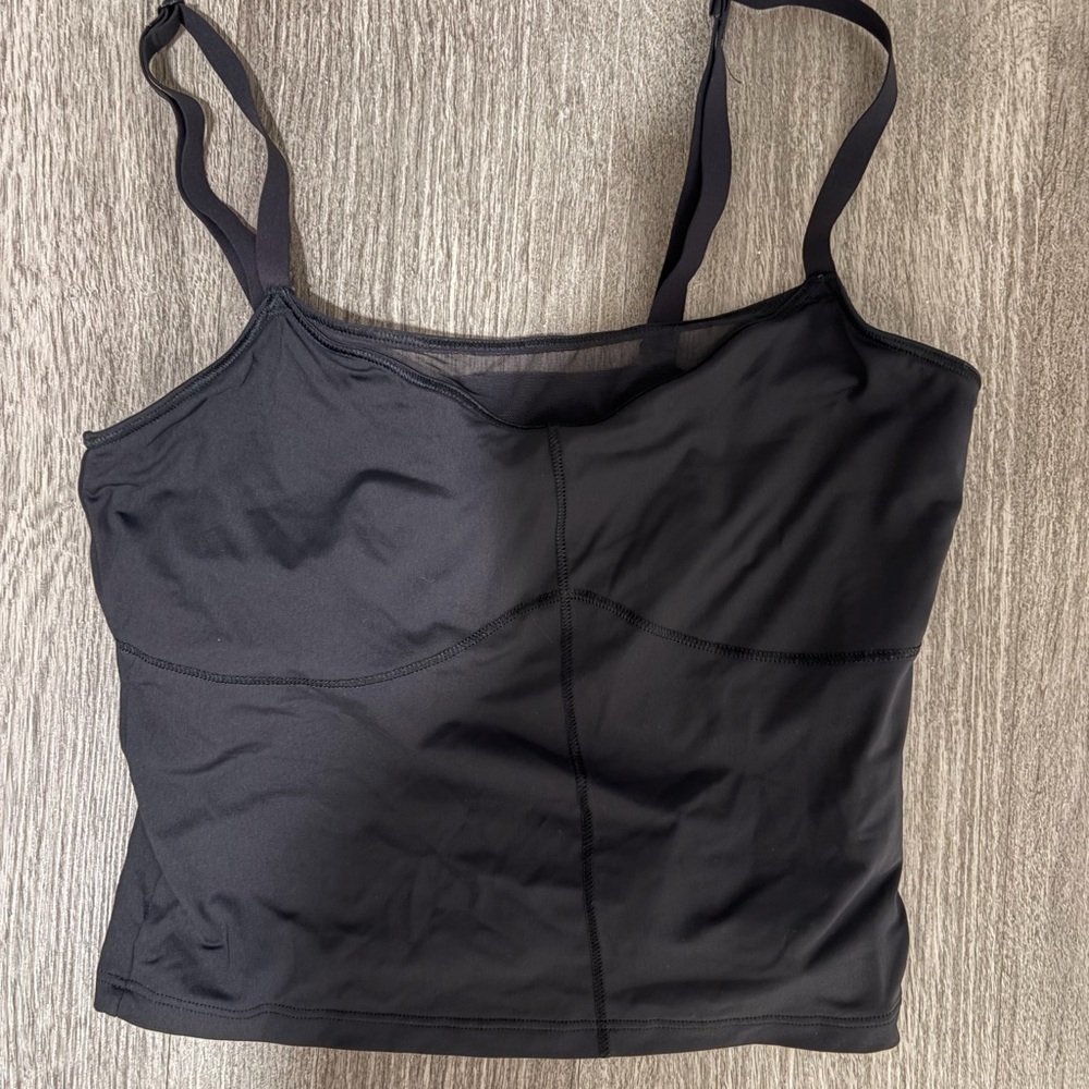 Gymshark Black Athletic Tank Top with Built-In Shelf Bra